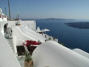 Приходите от туризъм разширяват излишъка по текущата сметка на Гърция