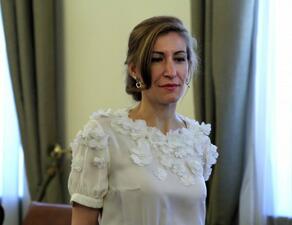 Туроператорите искат оставката на Ангелкова поради некадърност