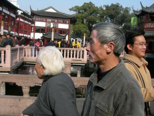 Възрастното население в Китай се увеличава с бързи темпове и