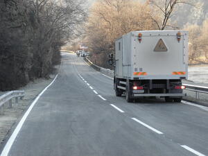 Спират тежкотоварните камиони по главните пътища от 14 до 20 часа