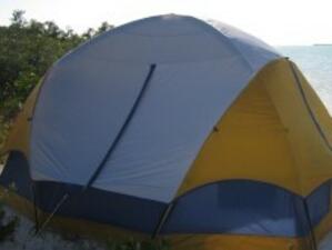 Плащаш хотел - получаваш палатка