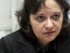 Жени Начева е депозирала оставката си в парламента