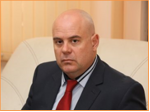 Главният прокурор Гешев скъса оставката си, очаква Сарафов да си я подаде
