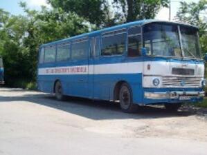 Возят ученици с автобуси-убийци във Велико Търново и Павликени
