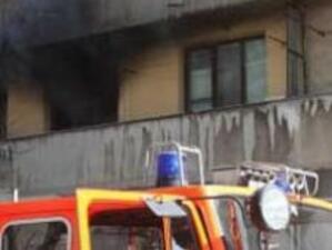 Момче и жена загинаха при пожар във Варна