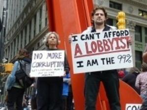 Броят на протестиращите срещу Wall Street расте