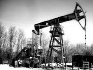 Цената на лекия суров петрол отново достигна границата от 100 долара