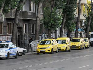 Част от таксиметровите фирми готвят протест на 22 март