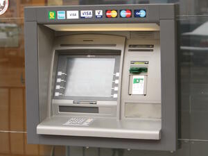 Взривиха и обраха банкомат в София