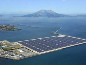 Япония ще строи първите плаващи слънчеви централи