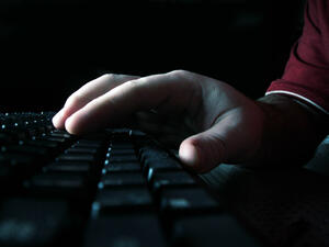 ФБР арестува български киберпрестъпник