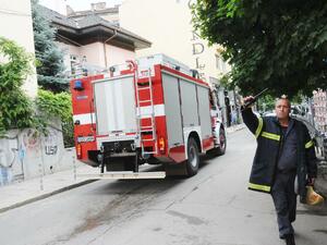 Запалена газстанция блокира пътя Варна-Бургас