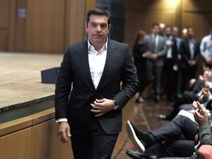 Гръцкият премиер губи популярност заради меркте за икономии