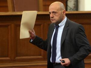 Правителството съкращава администрацията в следващите две години обяви вицепремиерът Томислав