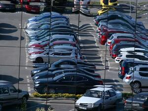 Продажбите на нови автомобили в Евросъюза намаляват от началото на годината