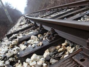До средата на годината ще бъде завършена жп линията между Септември и Бургас