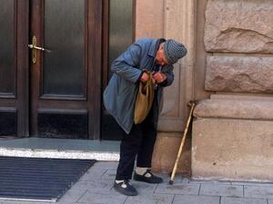 България е страната в ЕС с най-много хора в риск от бедност