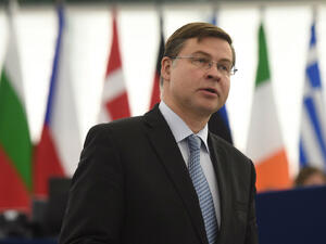 Еврокомисар: България може да влезе в еврозоната след 3 г.