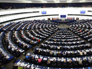 Евродепутатите подкрепиха СЕТА с почти 60% мнозинство