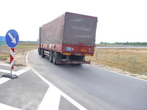 Забранява се движението на камиони заради жегата