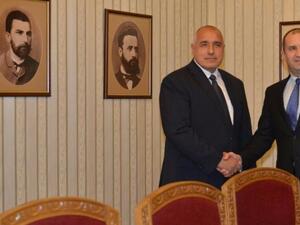 Президентът Радев дава мандата на Борисов утре