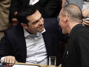 Скандалът между Ципрас и Варуфакис се разраства
