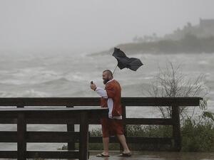 Ураганът "Ирма" остави без ток над 3.4 млн. сгради във Флорида