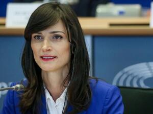 Мария Габриел защити еврореформата на авторското право в интернет
