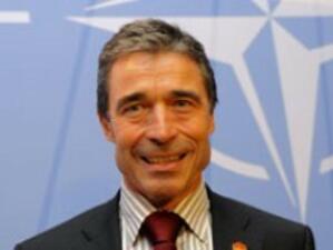 Генералният секретар на НАТО изключва военна намеса в Сирия
