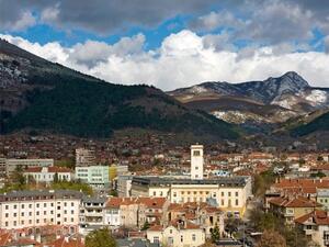 Разликата в благосъстоянието между най богатата област столицата и най бедната Сливен