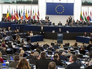 Европарламентът се събира на последна пленарна сесия преди изборите 
