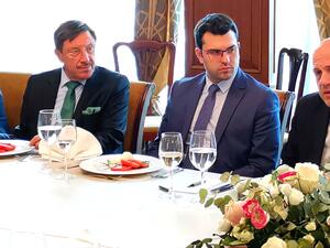 Вицепремиерът Дончев се срещна с Почетните консули в България