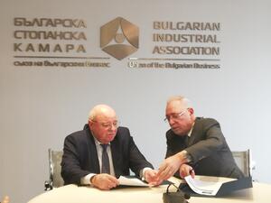 Меморандум за сътрудничество подписаха БСК и Съветът на ректорите
