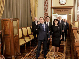 Медведев потвърди, че "Росатом" ще участва в процедурата за АЕЦ "Белене"