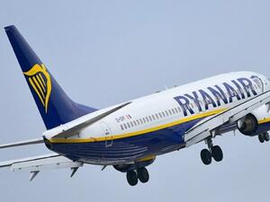 Ryanair възстановява 40% от полетите от юли
