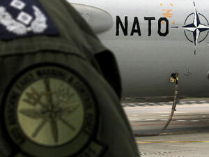 "Боинг" получава поръчка от НАТО за $1 млрд.