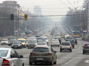 Спират старите коли в центъра на София от следващата зима