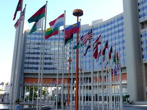 Осем държави призовават ООН за сваляне на санкциите по време на пандемията