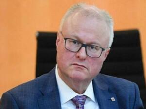 Финансовият министър на германската провинция Хесен се самоуби заради пандемията 