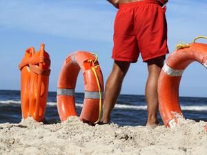 Министерството на туризма намалява броя на спасителите по плажовете