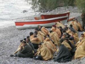 Стотици бежанци от Либия продължават да пристигат в Италия
