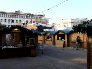 Без маси и консумация на място на Коледните базари в София