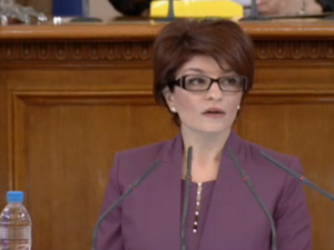 Десислава Атанасова: Ще предложим кабинет, който да заработи на бързи обороти