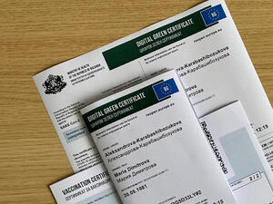 21 от 27 страни-членки на ЕС вече използват COVID паспорт в ежедневието
