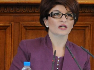 Десислава Атанасова: Лидерският разговор вероятно ще се случи до часове