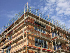 Строителни предприемачи очакват новите жилища да поскъпнат с една трета