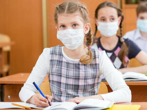 Министерството на здравеопазването купува над 7 млн. бързи теста за учениците