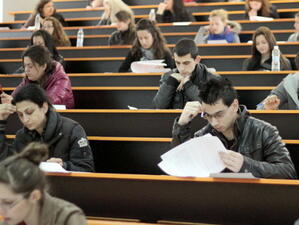 Облекчават Covid-мерките: Студентите могат да се върнат в университетите