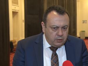 ДПС ще сезира главния прокурор за "златните" паспорти за инвестиции