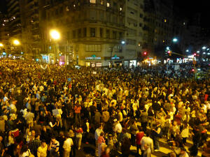 Стотици хиляди аржентинци протестираха в Буенос Айрес